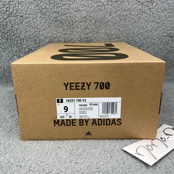Yeezy 700 Mens 9 Shoes White Black Azael V3 Adidas Kanye West 2022 Ye Sneakers 1 - Picture 9 of 10